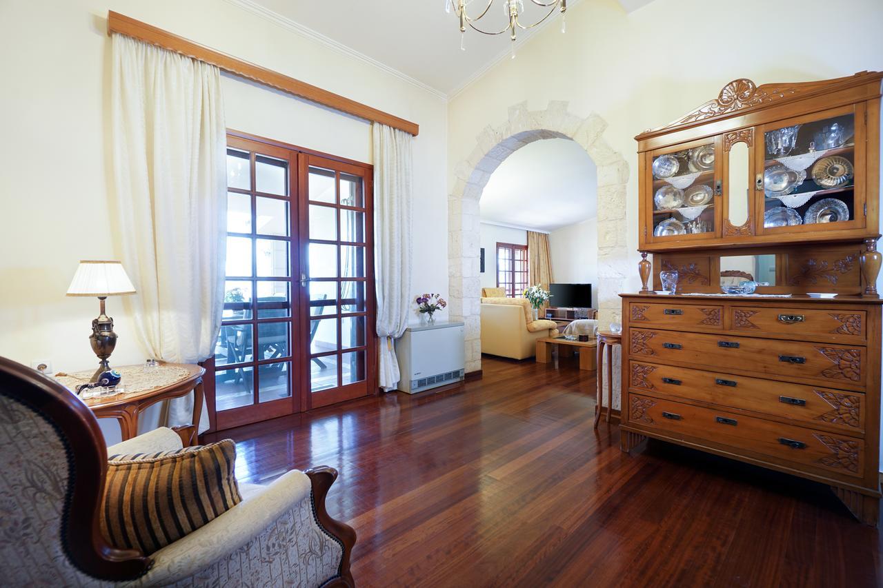Villa Thealassa Kounoupidhiana Luaran gambar